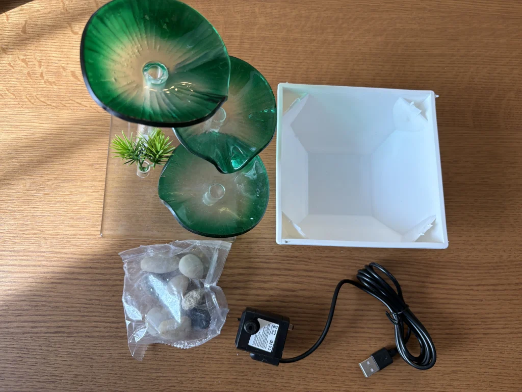 開封した卓上噴水その１